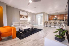 DISNEY PARKS- International Dr - Orlando Luxury Condominium- Fully Equipped - 3bed & 2 bath-